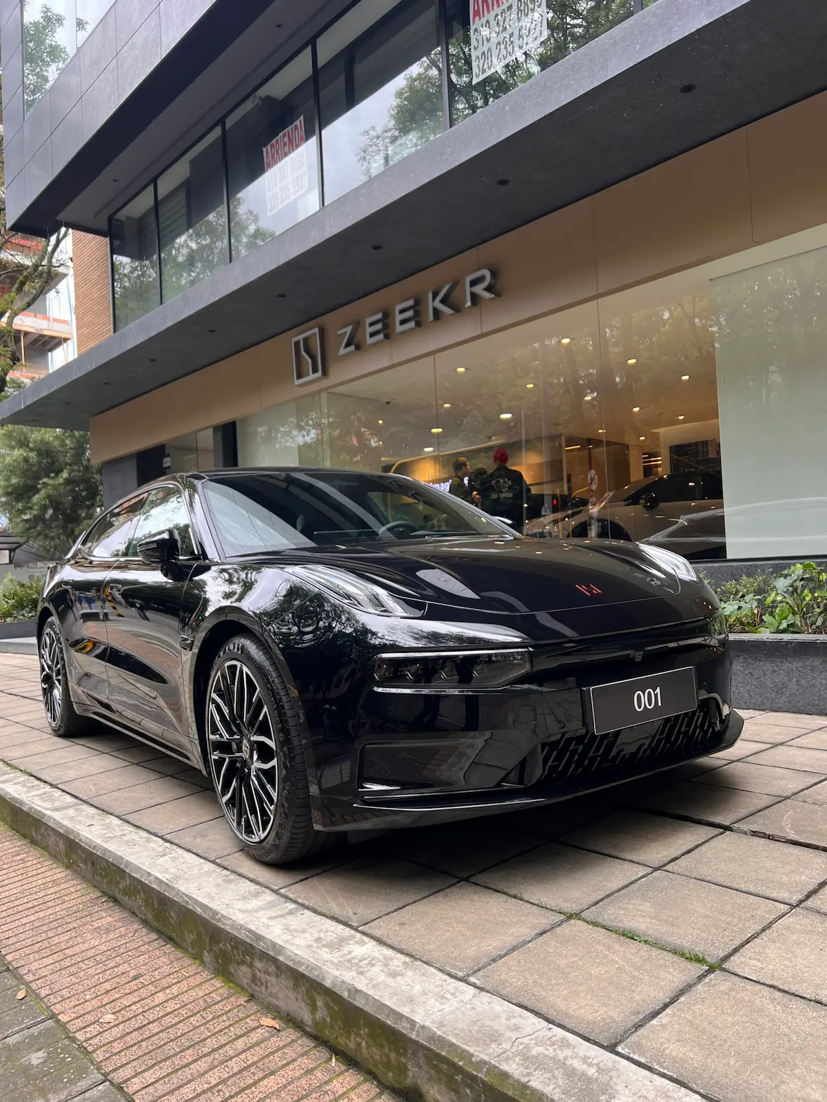 Zeekr eléctricos deportivos de lujo Zeek 001 Movilidad Eléctrica